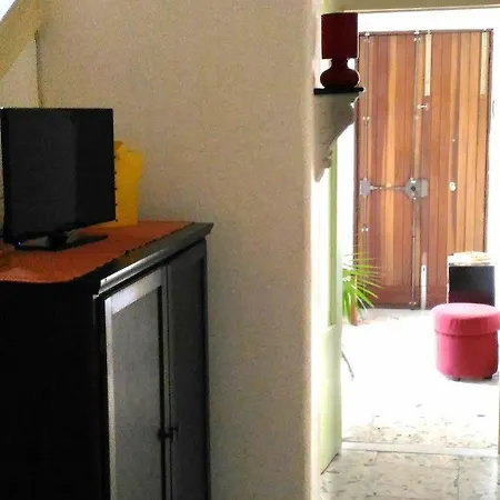Antico Teatro Hotel 2*